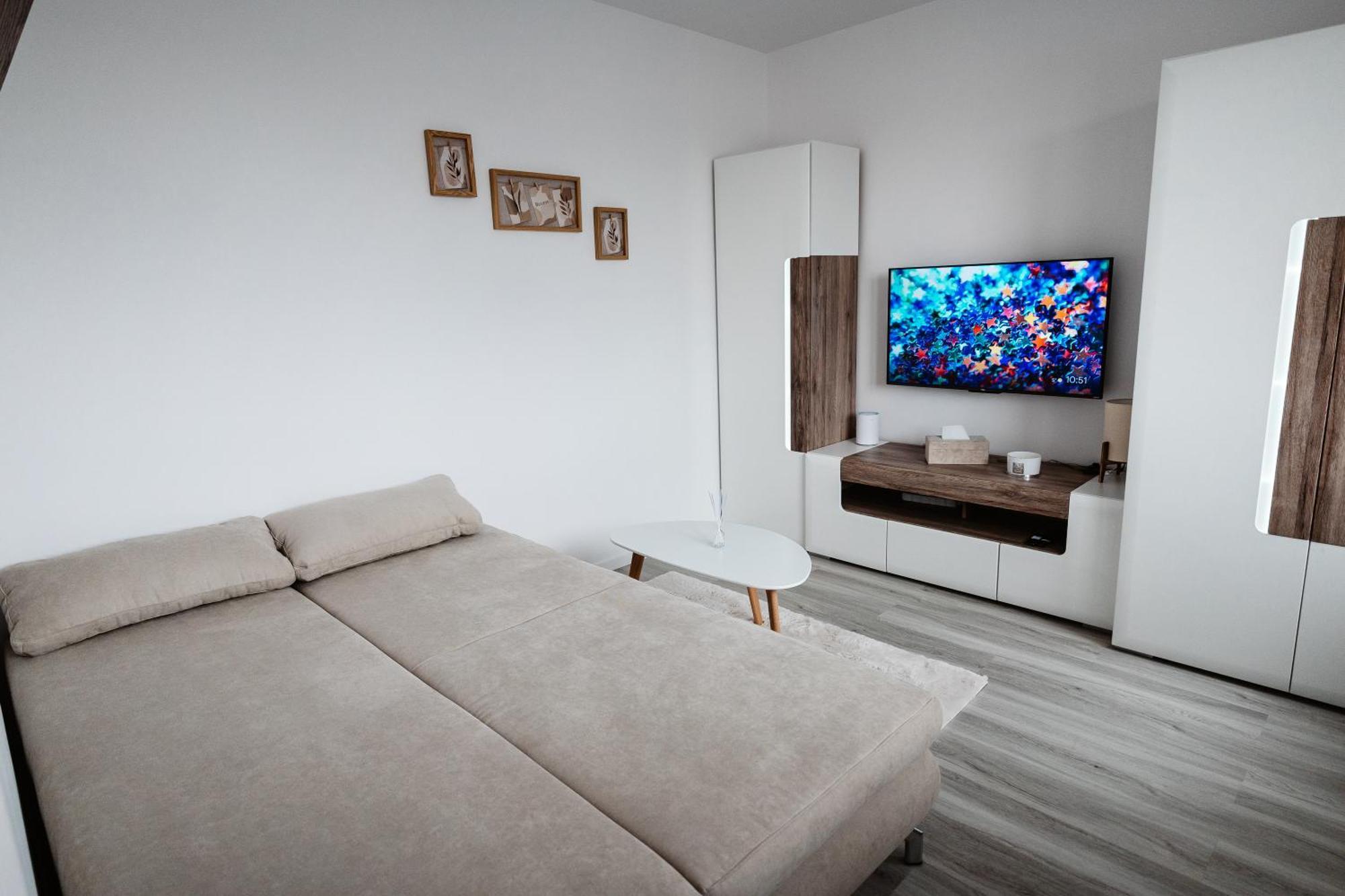 Apartman Nova Nemocnica 10Min. Peso Do Centra Apartment โกชิเซ ภายนอก รูปภาพ